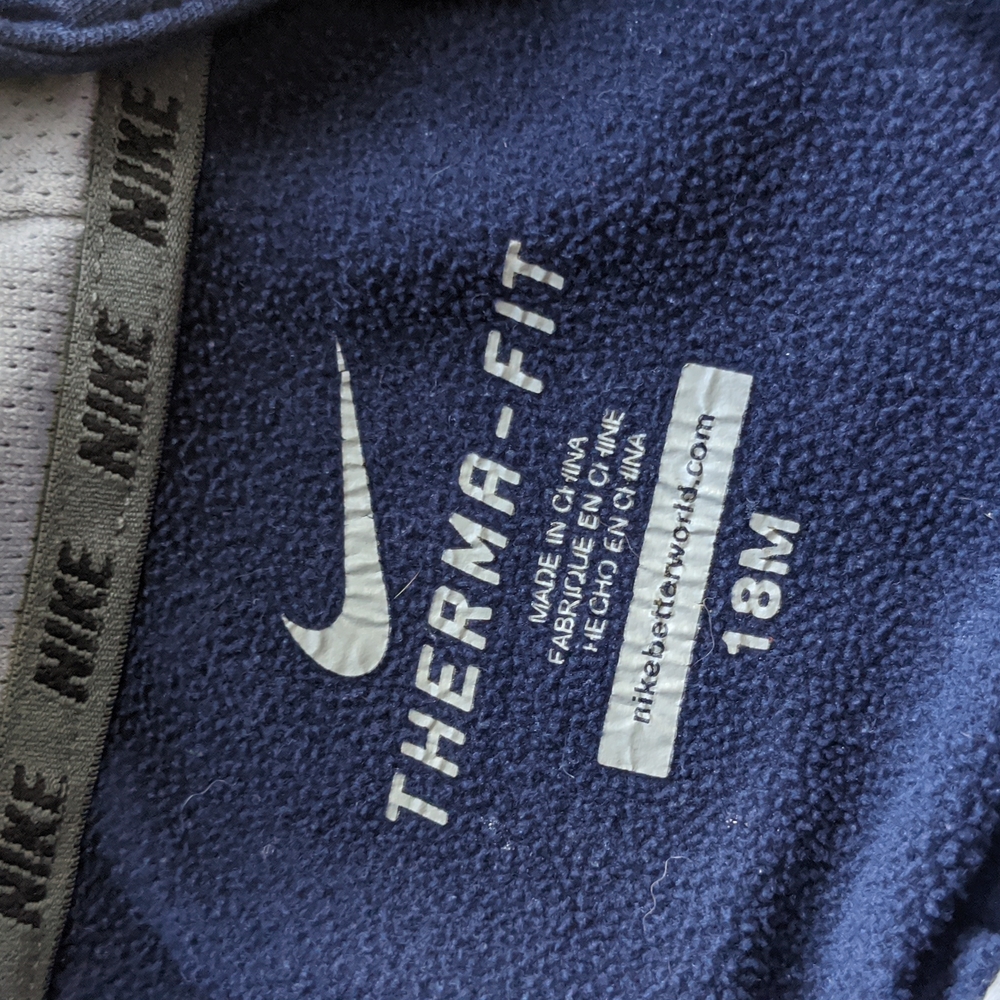 18m Nike Zip Up Hoodie - Picture 2 of 4